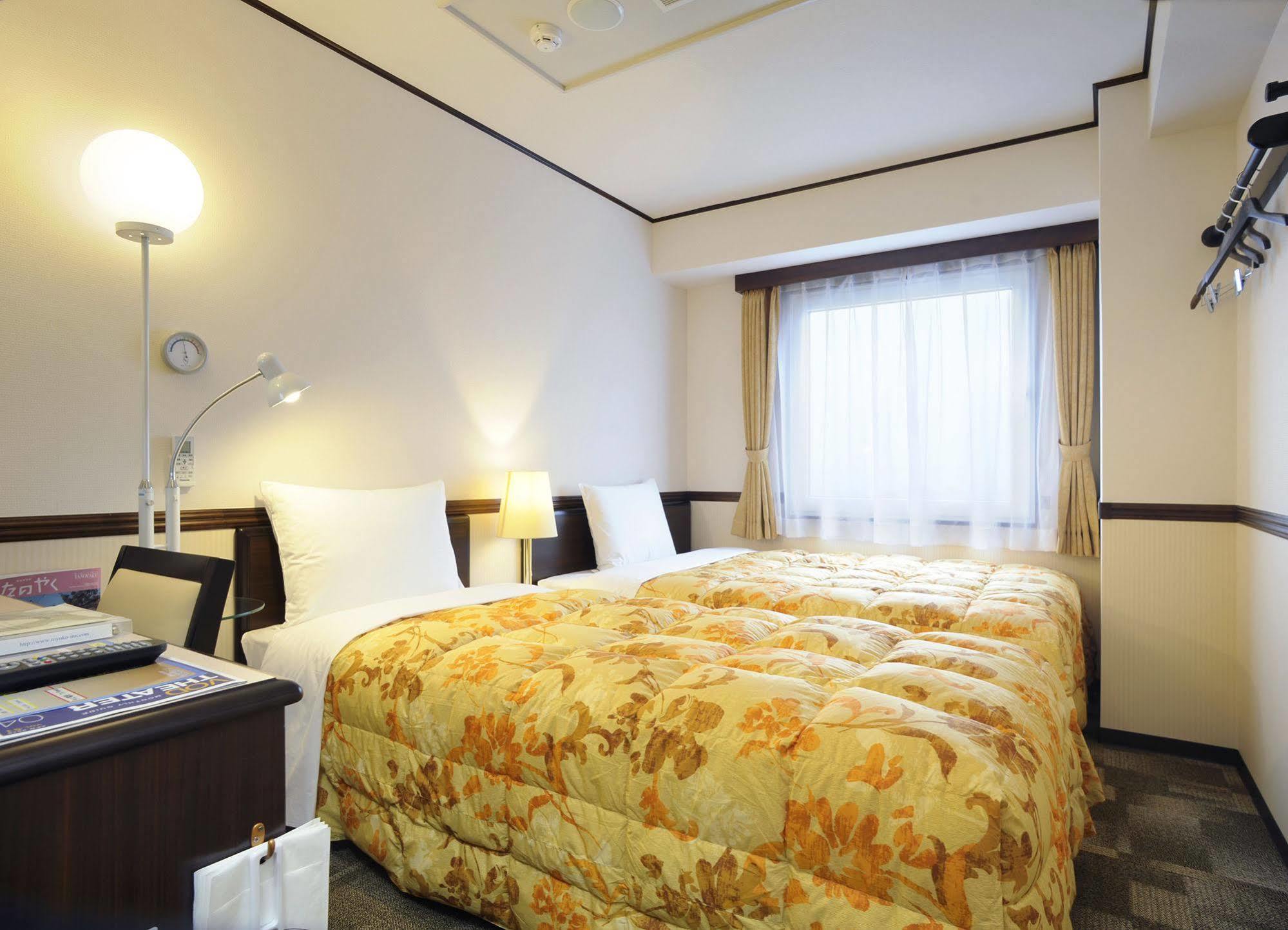 Toyoko Inn Tokyo Akigawa-Eki Kita-Guchi Akiruno Экстерьер фото