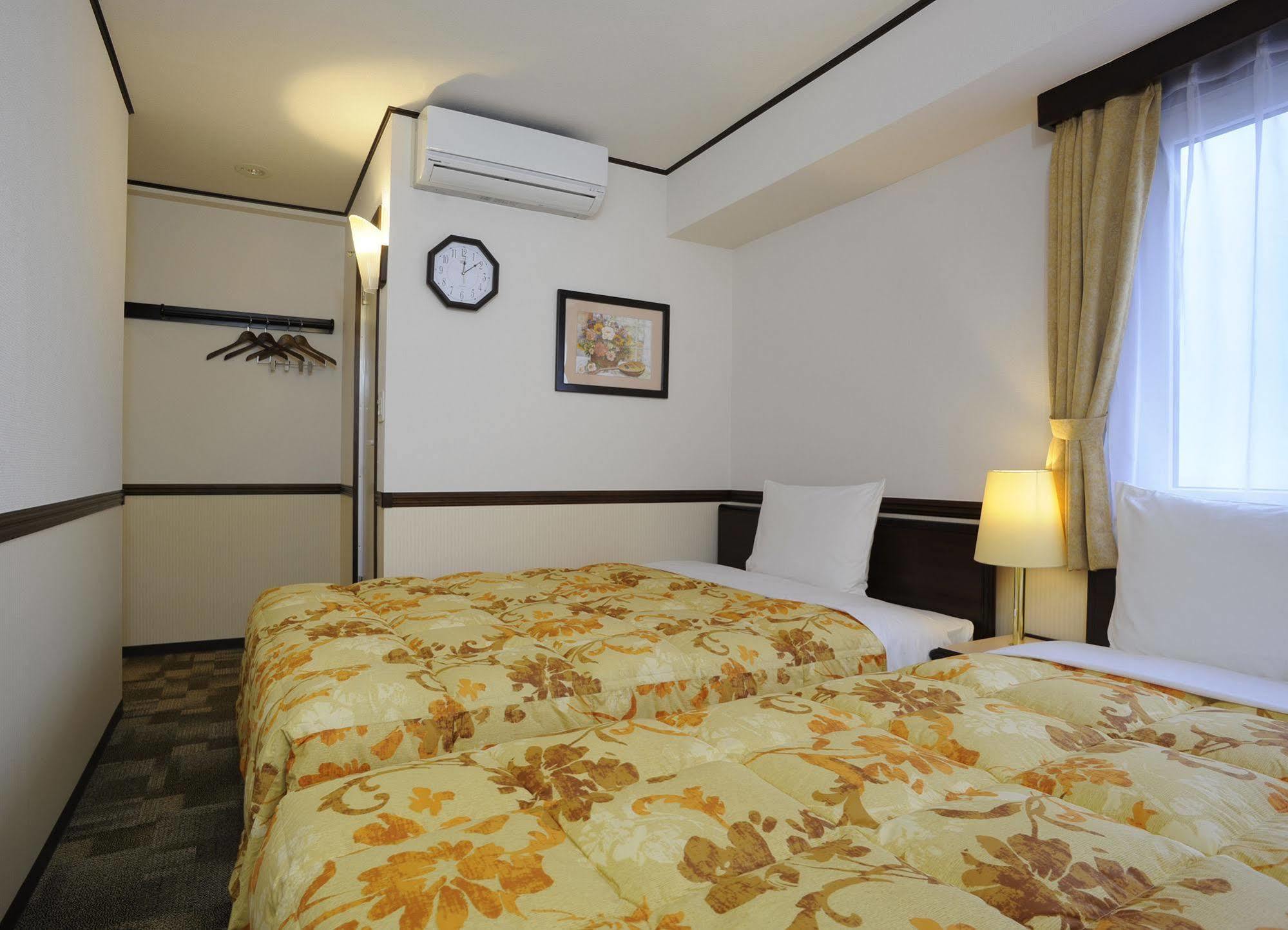 Toyoko Inn Tokyo Akigawa-Eki Kita-Guchi Akiruno Экстерьер фото