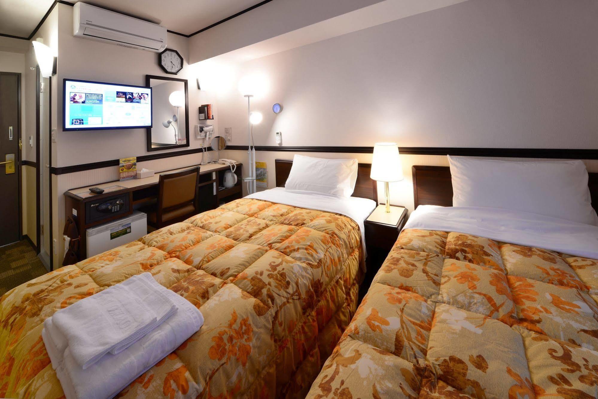 Toyoko Inn Tokyo Akigawa-Eki Kita-Guchi Akiruno Экстерьер фото